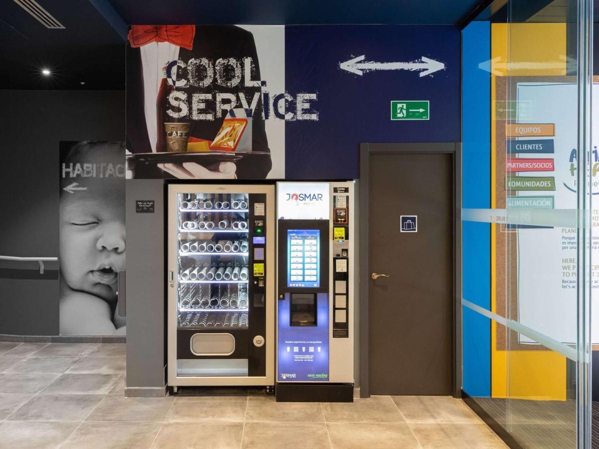 Ibis Budget Madrid Aeropuerto Kültér fotó