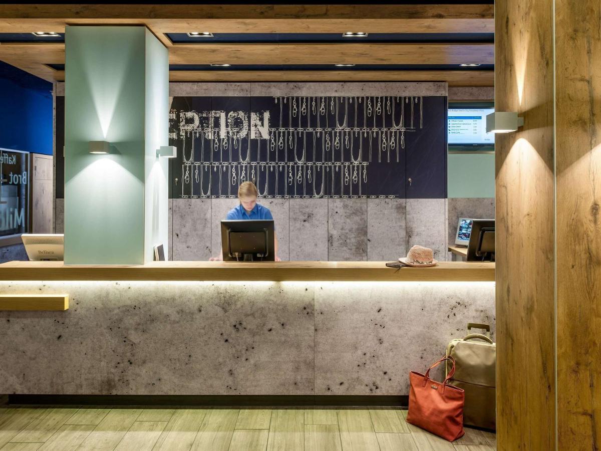 Ibis Budget Madrid Aeropuerto Kültér fotó