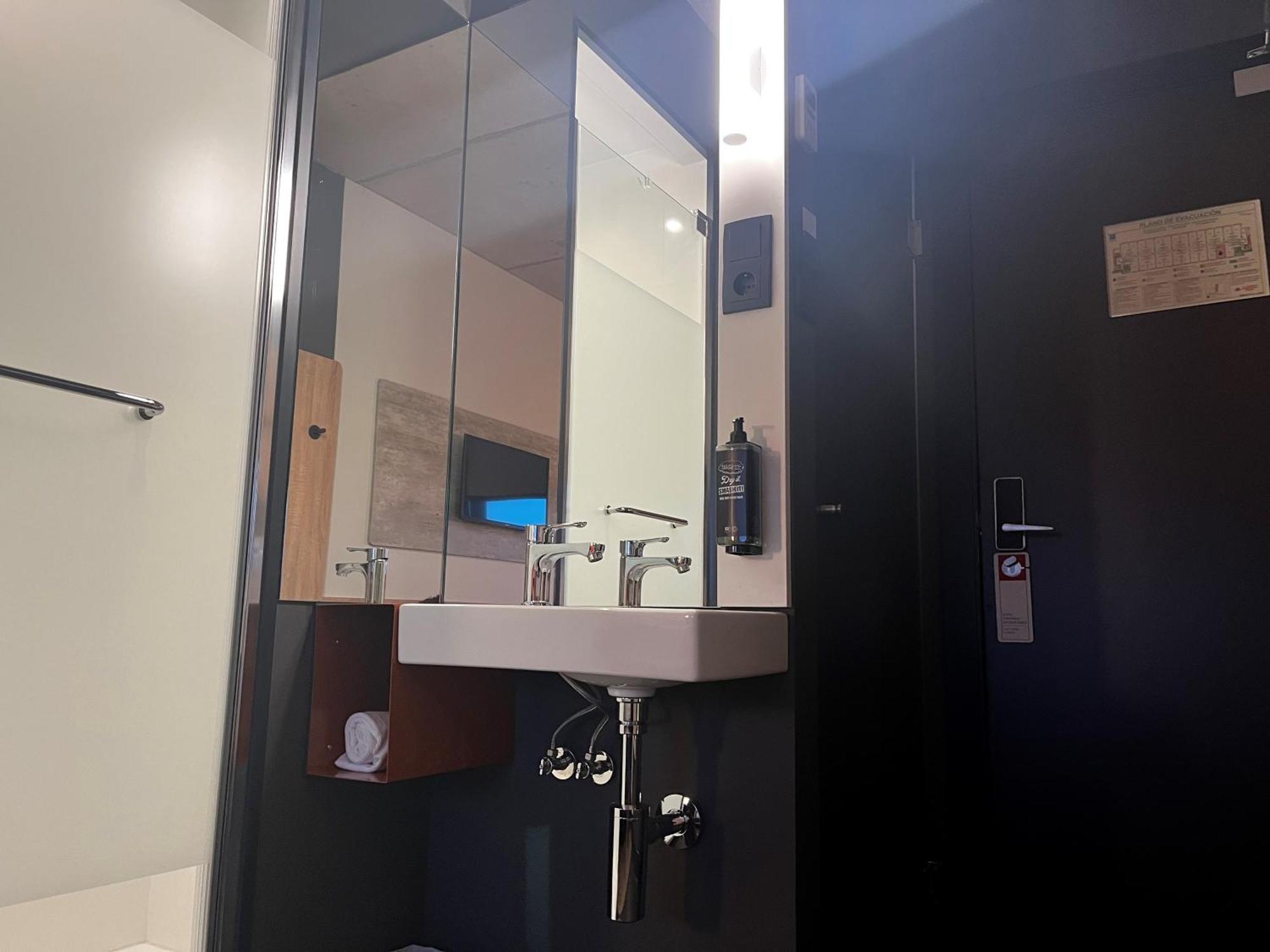 Ibis Budget Madrid Aeropuerto Kültér fotó
